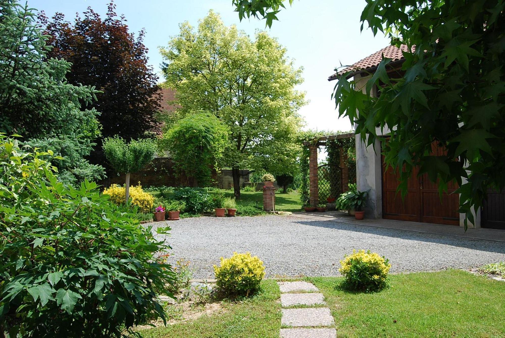 San Rocco Di Villa Di Isola D'Asti Eksteriør billede